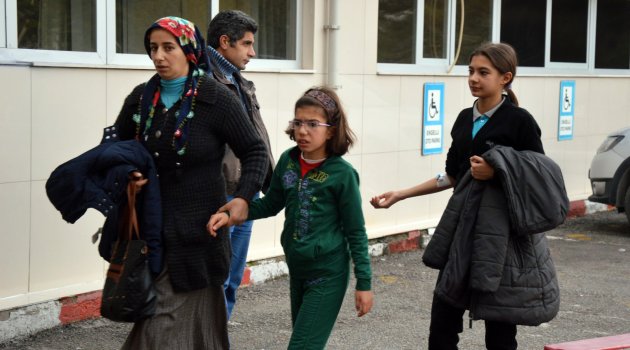 20 öğrenci zehirlendi