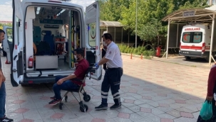 İki otomobil kafa kafaya çarpıştı: 6 yaralı! 