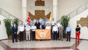 İÜ.'de Turuncu Bayrak ödülü!