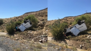 Minibüs şarampole yuvarlandı: 10 yaralı 