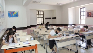 Öğrenciler bursluluk sınavı öncesinde ter döktü 