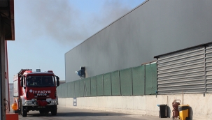 Otomotiv fabrikasında korkutan yangın 