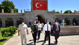 Vali Baruş'tan tarihi mekanlarda inceleme
