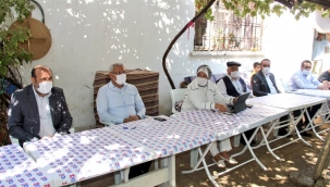 "Hasarlı bin 25 binada yıkım yapıldı"