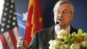 ABD'nin Pekin Büyükelçisi Branstad görevinden ayrılıyor 