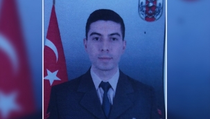 Askeri araç yoldan çıktı: 1 şehit 