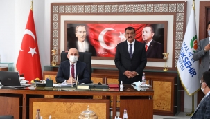 Bakan Karaismailoğlu'ndan Büyükşehre ziyaret 