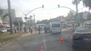 Cenaze aracı sürücüsü ışıklarda vuruldu 