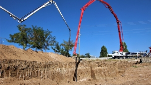 Elazığ'da depremden sonra 7'nci okulun temeli atıldı