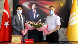 İÜ'de 4 fakültenin dekanı değişti!