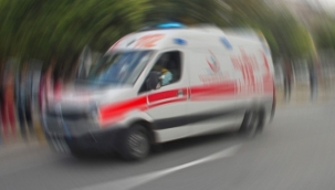 İzmir'de feci kaza: 2 ölü 1 yaralı 