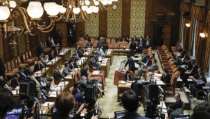 Japonya'da iktidar partisi LDP'de liderlik yarışı başladı 