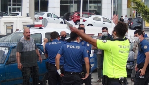 Kaza sonrası alkollü sürücü ortalığı birbirine kattı 