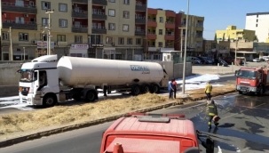 Kızıltepe'de kaza geçiren azot yüklü tanker korkuttu 