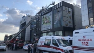 Küçükçekmece'de ilaç fabrikasında yangın 