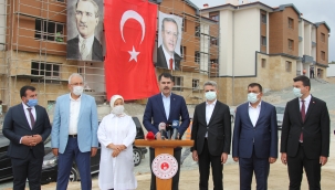 Kurum deprem konutlarını inceledi