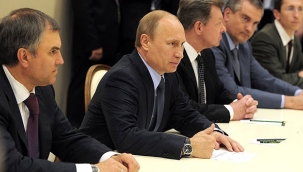 Putin Kırım Tatar liderleriyle bir araya geldi