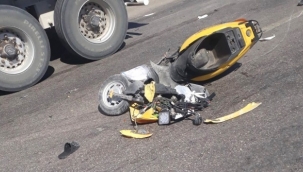 Tırla çarpışan motosikletteki 4 yaşındaki çocuk hayatını kaybetti 