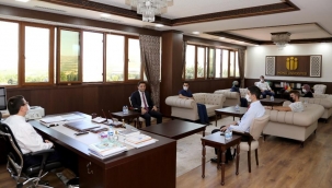 TÜGVA'dan rektöre ziyaret 