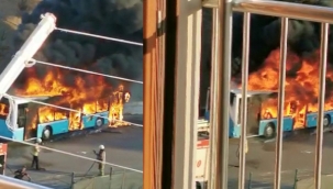 Tuzla'da özel halk otobüsü alev topuna döndü 