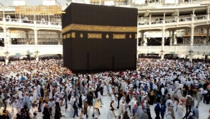 Umre ziyaretlerini kademeli olarak başlatacak