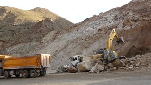 Van'da meydana gelen göçükte bir işçi yaralandı 