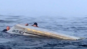 Alabora olan teknedeki balıkçılar son anda kurtarıldı 