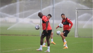 Antalya ile Başakşehir 30. randevuda