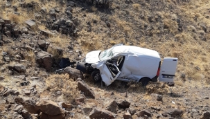 Araç şarampole yuvarlandı: 1 yaralı