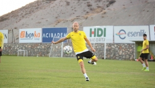  "Avrupa Kupalarına gitmek en büyük hedefim"