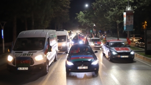 Azerbaycan'a 100 araçla destek konvoyu