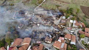 Bolu'daki köy yangınında 42 bina hasar gördü 