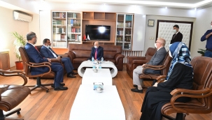 "Camileri ihya eden insanları Cenab-ı Allah'ta ihya eder" 