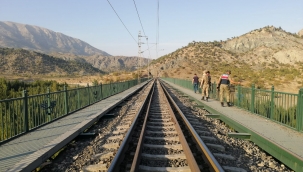 Demiryolunda bomba paniği!