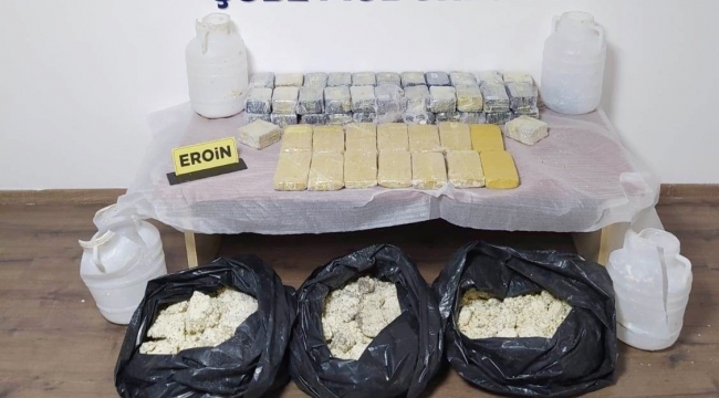 Peynir bidonlarında uyuşturucu çıktı