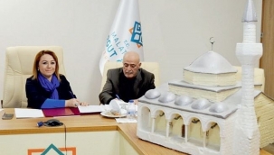 Eski başkan Akyüz koronaya yenildi