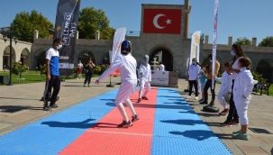 Hem spor yapıldı hem tarih tanıtıldı