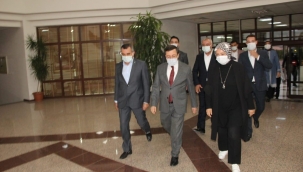 "Hep birlikte emin adımlarla ilerleyeceğiz"