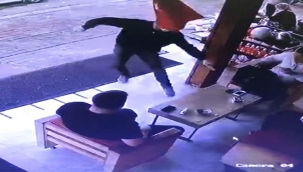 Herkesin gözü önünde kurşun yağmuruna tuttu 