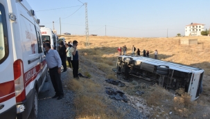 İşçi servisi şarampole yuvarlandı!