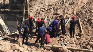 İstinat duvarı yapımında göçük: 2 işçi hayatını kaybetti 