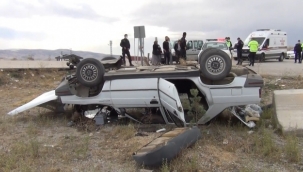 Otomobil şarampole devrildi: 8 yaralı