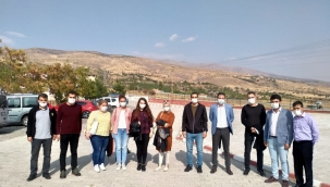 Pazarcık İlkokulu'na bilgisayar yardımı 