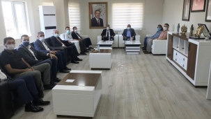 Sadıkoğlu'ndan AK Parti'ye ziyaret 