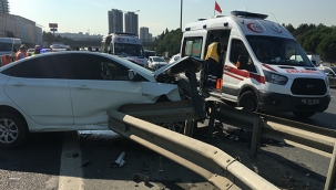 TEM'de kaza: 2'si polis 5 yaralı 