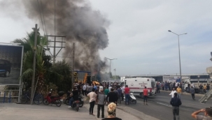 Tır ile kamyonlar kazaya karıştı çıkan yangında can pazarı yaşandı