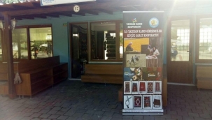 Yazıhan doğal ürünleri üretici pazarında 