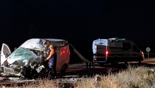 Afyonkarahisar'da kaza : 1 ölü 5 yaralı