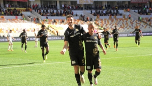 Altı futbolcu milli takımlarına çağrıldı