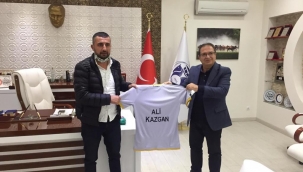 Başkan Kazgan'a taraftarlardan ziyaret